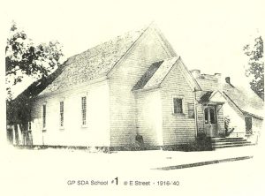 Grants Pass School History